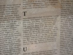 Dresden Mai 2026 Namen an einer Wand in Takeda Pharma Gebäude