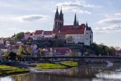 Meissen Mai 2026 Blick auf die Albrechtsburg Meissen und den Dom an der Elbe
