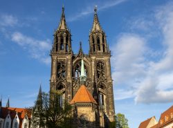 Meissen Mai 2026 Historische Albrechtsburg und Dom zu Meißen bei Sonnenuntergang