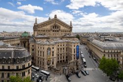 Paris Juni 2026 Luftaufnahme der Pariser Oper Palais Garnier im Stadtzentrum