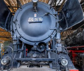 Museumseisenbahn Hanau e. V. Bahnbetriebswerk, Heideäcker 1, 63457 Hanau Fotos von Aloys Peter Trenz Historische Dampflok 44 1616 im Eisenbahnmuseum ausgestellt