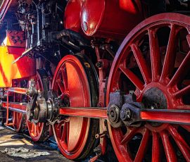 Museumseisenbahn Hanau e. V. Bahnbetriebswerk, Heideäcker 1, 63457 Hanau Fotos von Aloys Peter Trenz Rote Dampflokomotive-Räder in einem Eisenbahnmuseum
